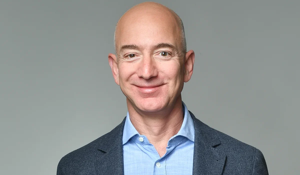 Jeff Bezos: Vom Buchhändler zum reichsten Mann der Welt Jeff Bezos: Vom Buchhändler zum reichsten Mann der Welt